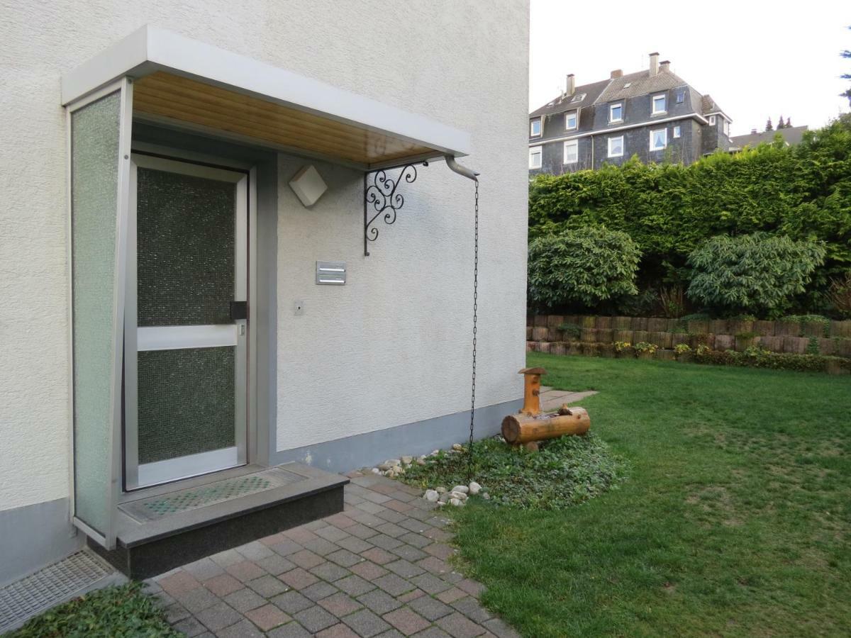 Gaestehaus Schoenenberg วุปปาทัล ภายนอก รูปภาพ